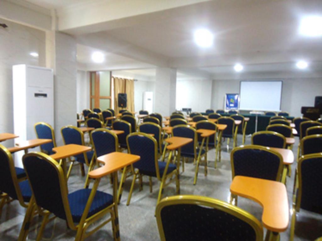 Sunset Hotel Kumasi Luaran gambar